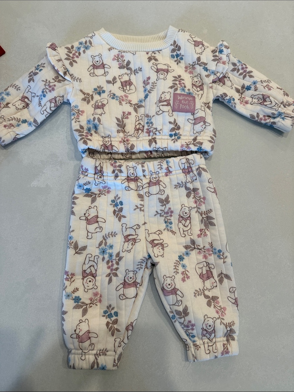Disney Cream Winnie the Pooh Floral set